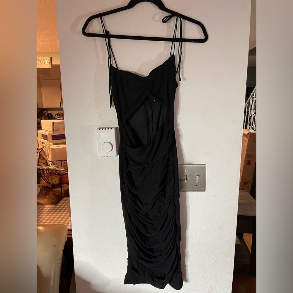 THATSSOFETCH Cut out Fitted Dress Size 6